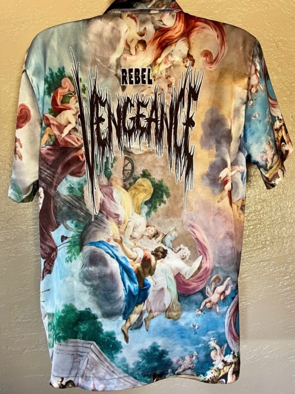 NWT REBEL VENGEANCE Wearable Art ITALIAN Boticelli and LOGO Print Satin SHIRT M
